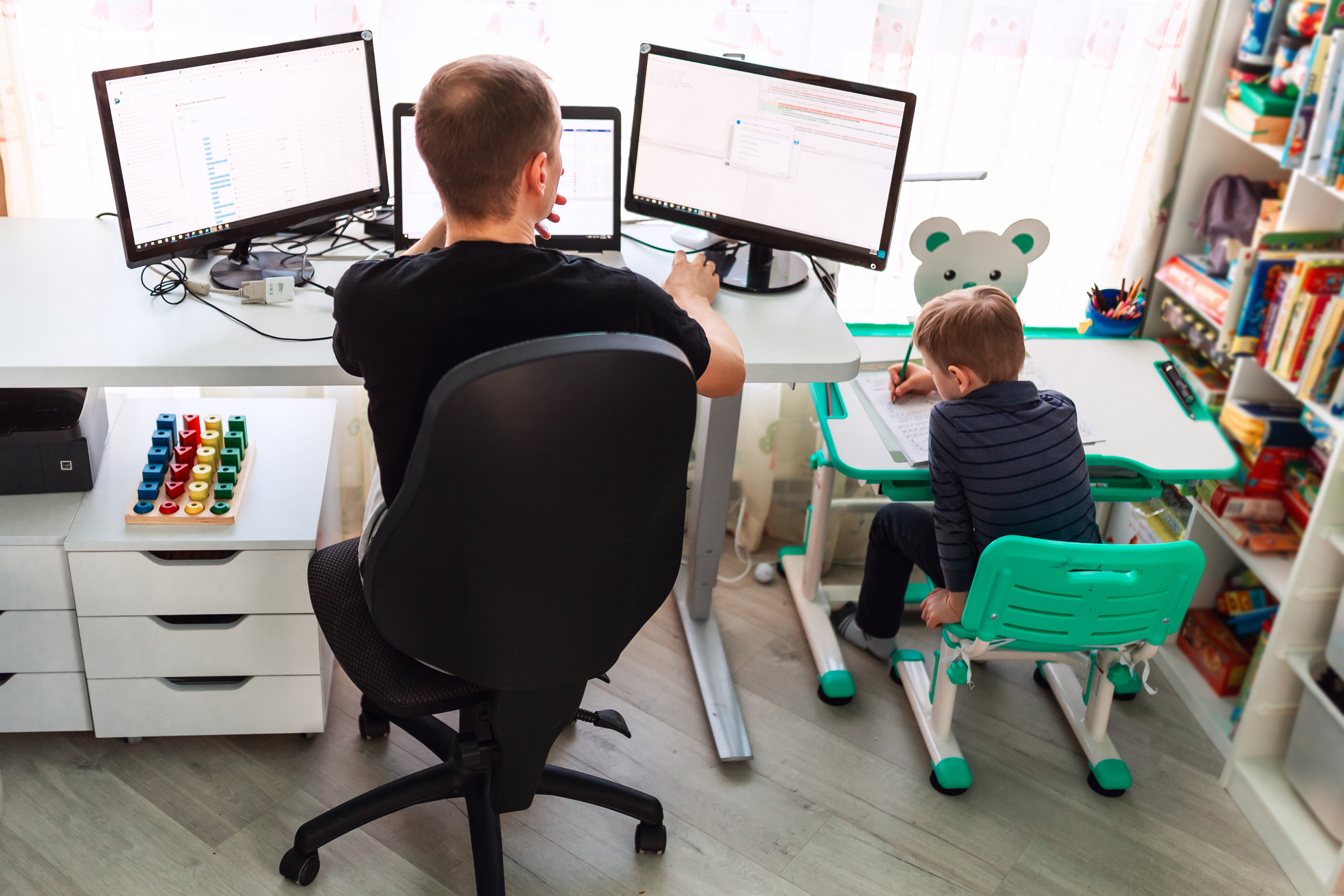 working from home with child
